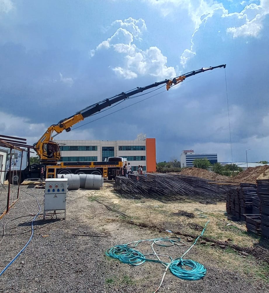 66d40a32-2053-4900-b543-ac2e072b1875